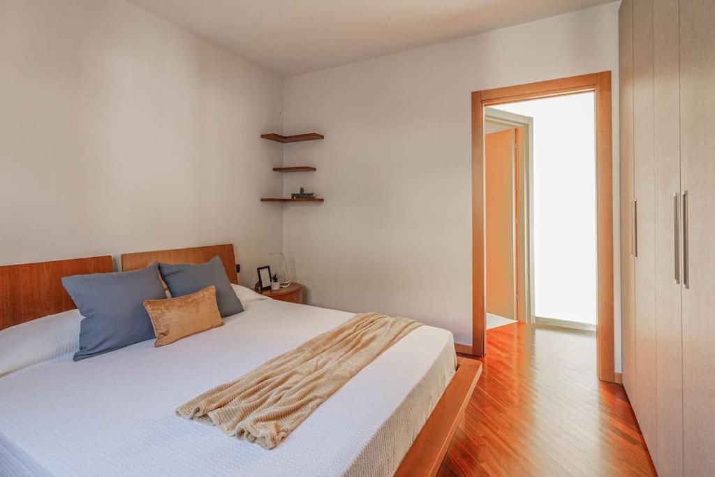 Appartamento Bellavista Con Ac E Posto Auto A Brunate Como Exterior foto