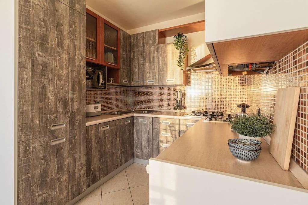 Appartamento Bellavista Con Ac E Posto Auto A Brunate Como Exterior foto